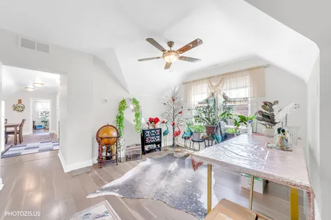 4141 North Mobile Avenue Chicago IL 60634