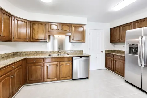 3860 Mission Hills Road Northbrook IL 60062