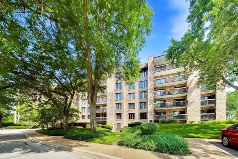 3860 Mission Hills Road Northbrook IL 60062
