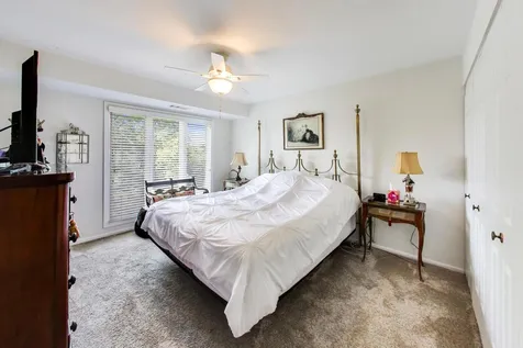 3860 Mission Hills Road Northbrook IL 60062