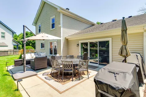 4126 North Yale Avenue Arlington Heights IL 60004