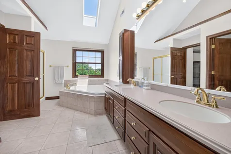 402 Northridge Cc Estates Normal IL 61761