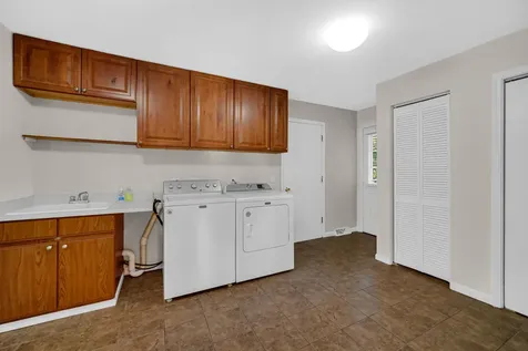 356 Windsor Lane Inverness IL 60010