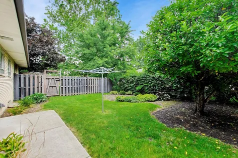1015 Sherwood Drive Prospect Heights IL 60070