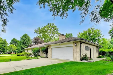 1015 Sherwood Drive Prospect Heights IL 60070