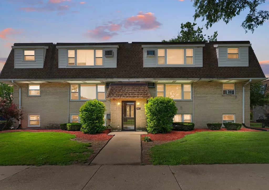 9907 West 58th Street Countryside IL 60525
