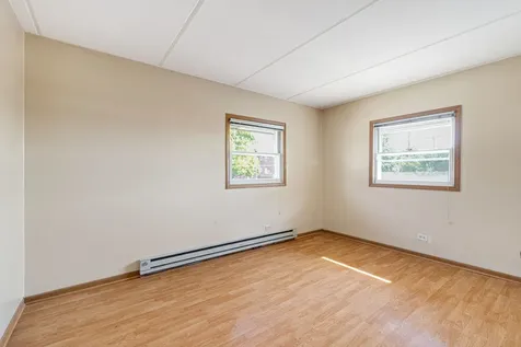 9907 West 58th Street Countryside IL 60525