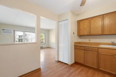 9907 West 58th Street Countryside IL 60525