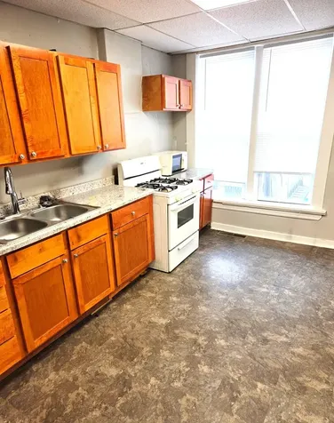 7410 South Wentworth Avenue Chicago IL 60621