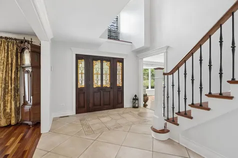 8425 Charleston Drive Burr Ridge IL 60527