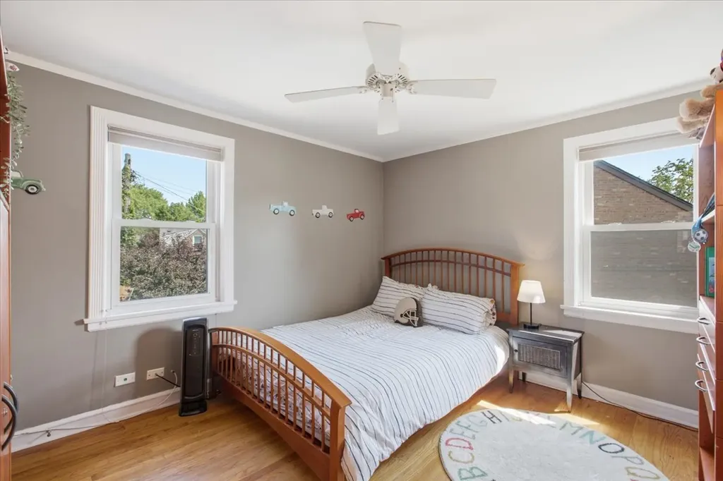 7734 West Glenlake Avenue Chicago IL 60631