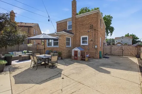7734 West Glenlake Avenue Chicago IL 60631