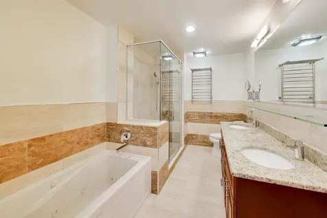 520 Hummingbird Lane Deerfield IL 60015