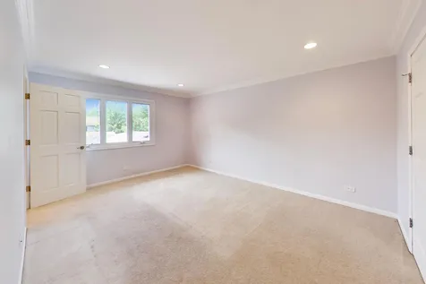 520 Hummingbird Lane Deerfield IL 60015