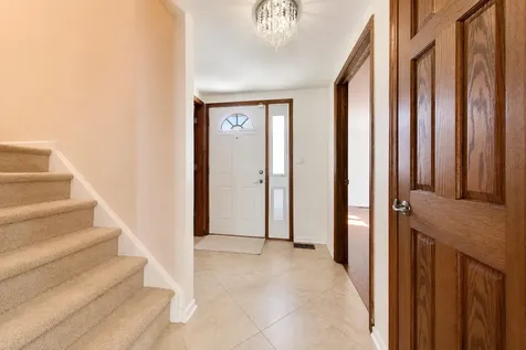 520 Hummingbird Lane Deerfield IL 60015