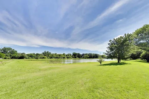 520 Hummingbird Lane Deerfield IL 60015