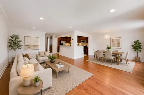 520 Hummingbird Lane Deerfield IL 60015