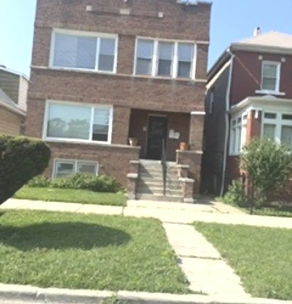 648 East 92nd Street Chicago IL 60619