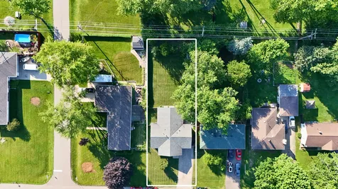 4220 Ponca Street Mchenry IL 60050