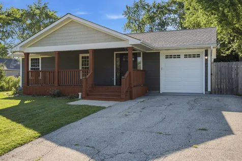 4220 Ponca Street Mchenry IL 60050