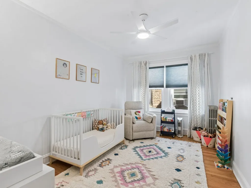 7358 North Damen Avenue Chicago IL 60645