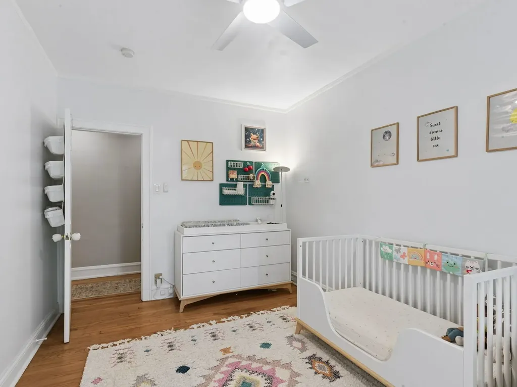 7358 North Damen Avenue Chicago IL 60645