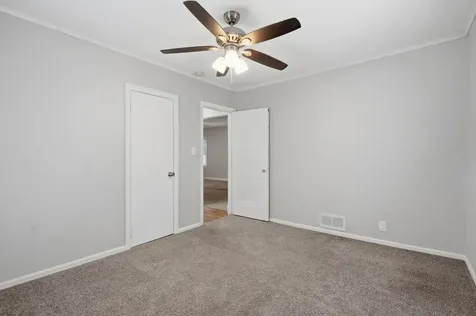 120 20TH Street East Moline IL 61244