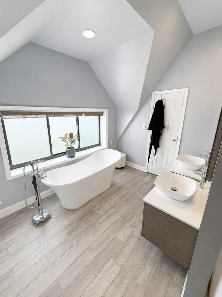 1506 East Marquette Road Chicago IL 60637