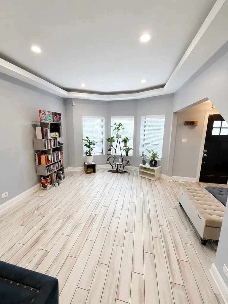 1506 East Marquette Road Chicago IL 60637