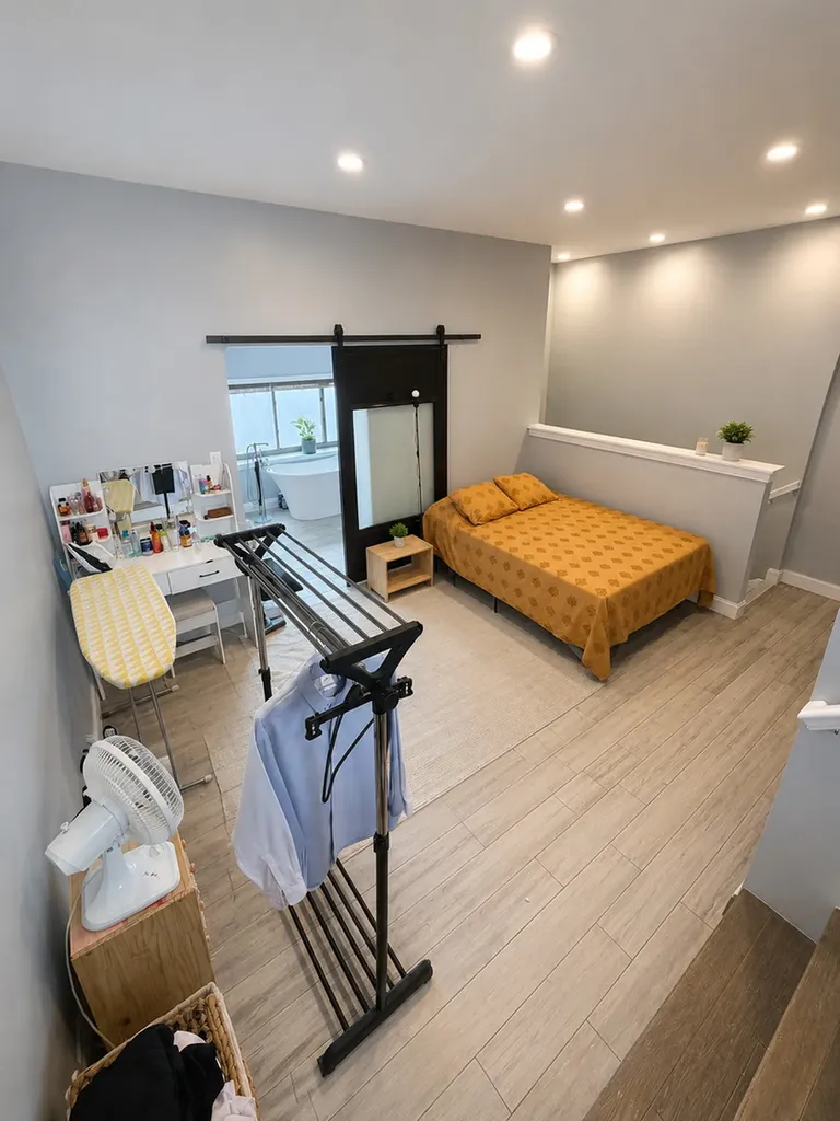 1506 East Marquette Road Chicago IL 60637