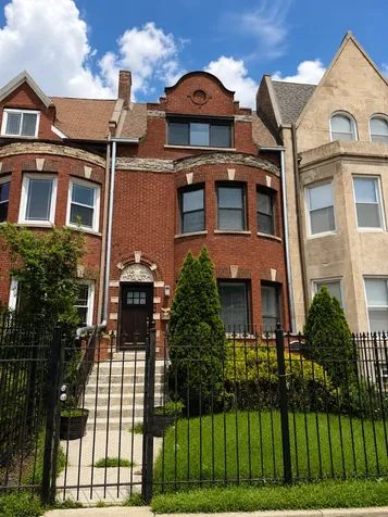 1506 East Marquette Road Chicago IL 60637