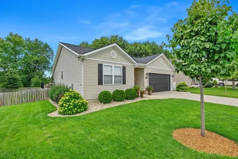 2911 Breezewood Boulevard Bloomington IL 61704