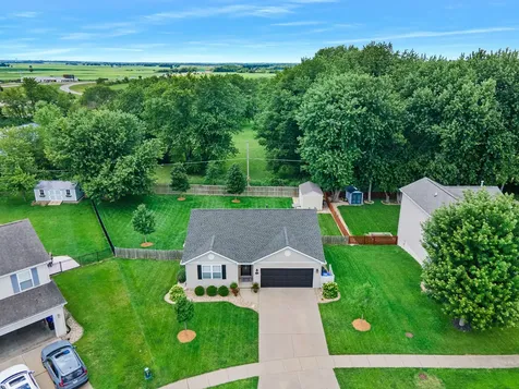 2911 Breezewood Boulevard Bloomington IL 61704