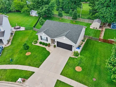 2911 Breezewood Boulevard Bloomington IL 61704