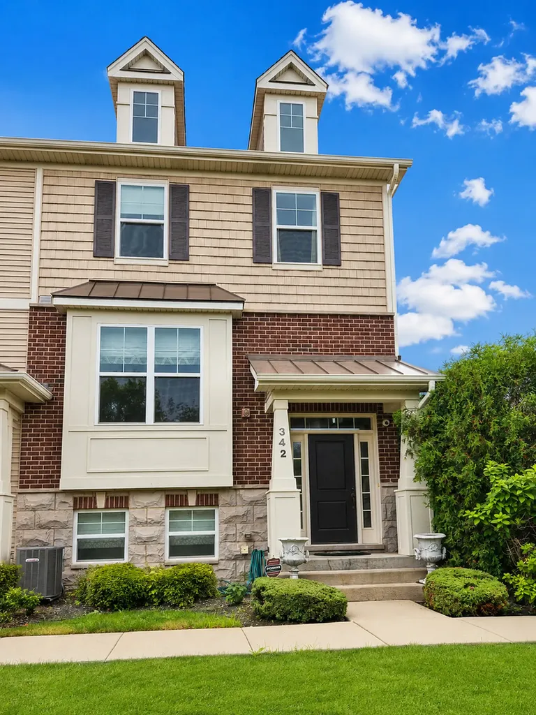 342 Western Avenue Des Plaines IL 60016