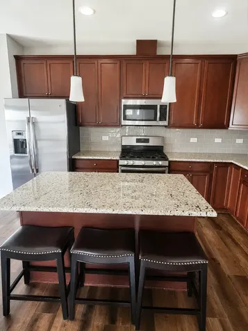 342 Western Avenue Des Plaines IL 60016