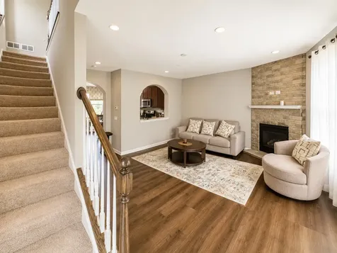 342 Western Avenue Des Plaines IL 60016
