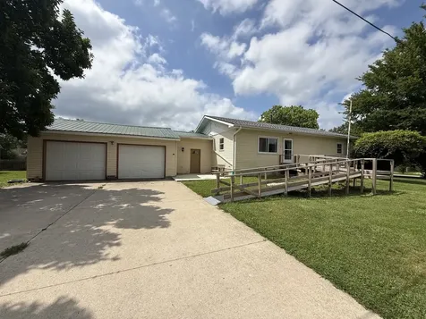 108 Lafayette Street Magnolia IL 61336