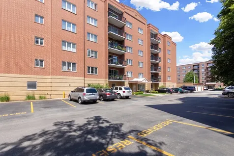 1470 Jefferson Street Des Plaines IL 60016