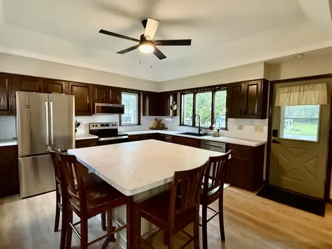 3 Trexler Avenue Oglesby IL 61348