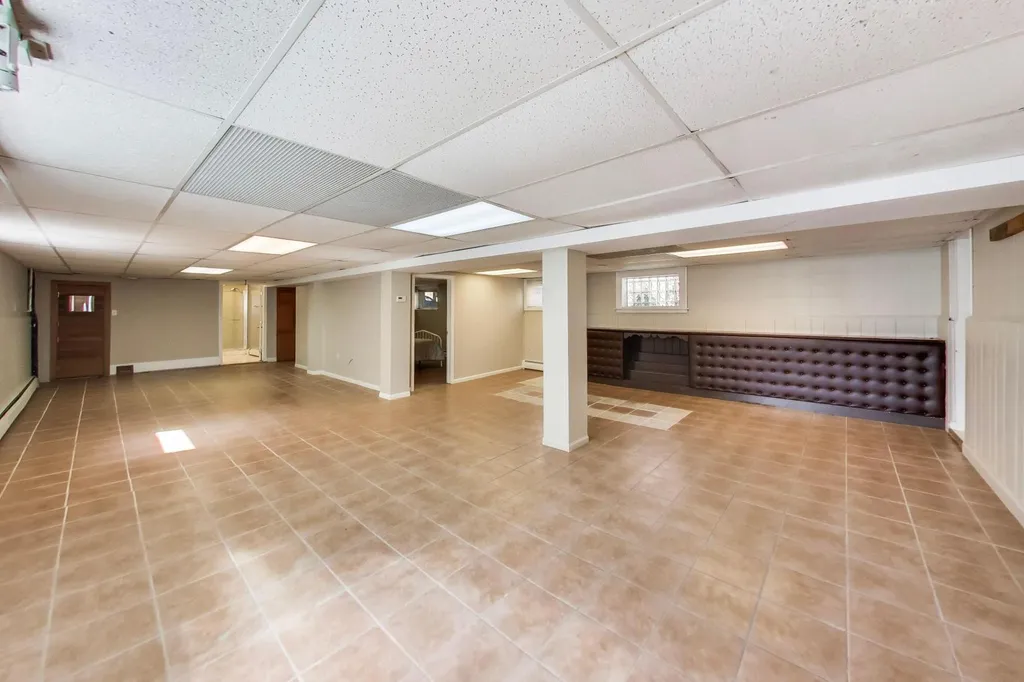 3320 Capitol Street Skokie IL 60076