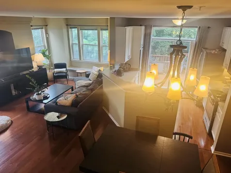 135 Tanglewood Drive Glen Ellyn IL 60137