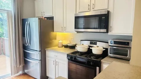 135 Tanglewood Drive Glen Ellyn IL 60137