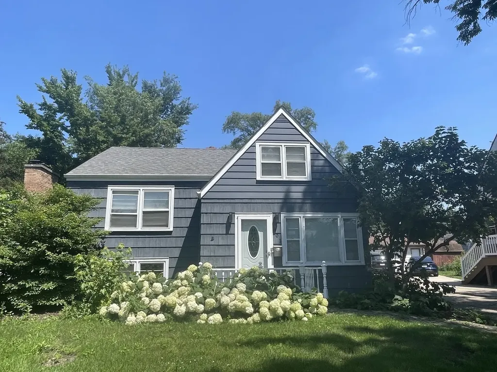 801 South Fairfield Avenue Elmhurst IL 60126