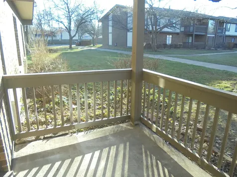 566 Somerset Lane Crystal Lake IL 60014