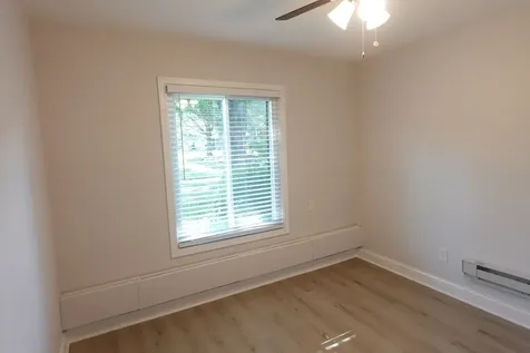 566 Somerset Lane Crystal Lake IL 60014