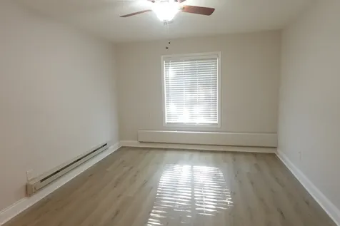 566 Somerset Lane Crystal Lake IL 60014
