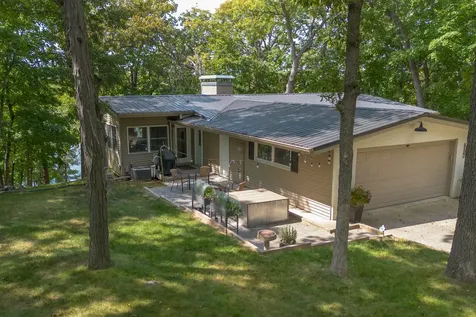 1127 Loganberry Lane Varna IL 61375
