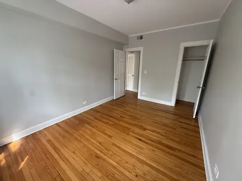 2000 West Jarvis Avenue Chicago IL 60645