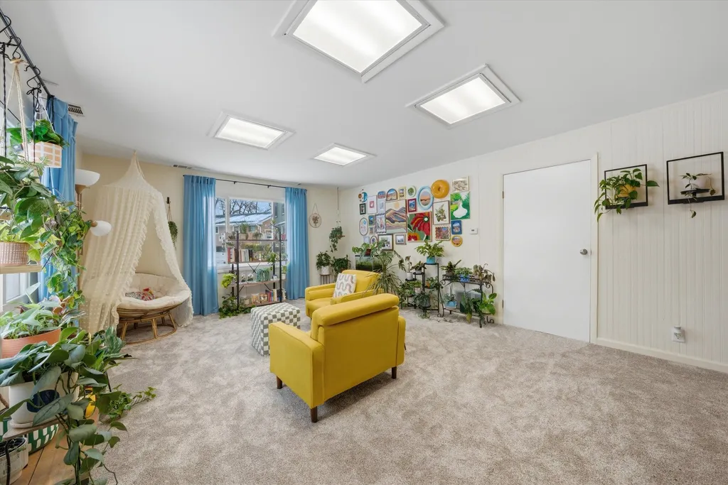 113 Parklawn Court Bolingbrook IL 60440